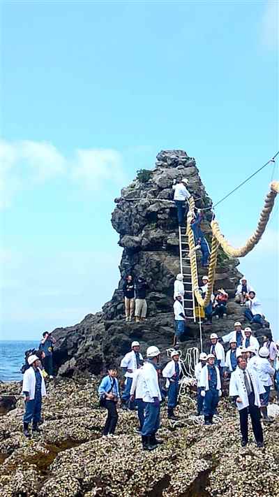 春の鹿島祭り大注連縄1